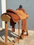 Load image into Gallery viewer, 16 inch Team Roper 7/8 Tooled
